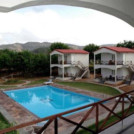 Tiger Den Resort Khilchīpur 外观 照片